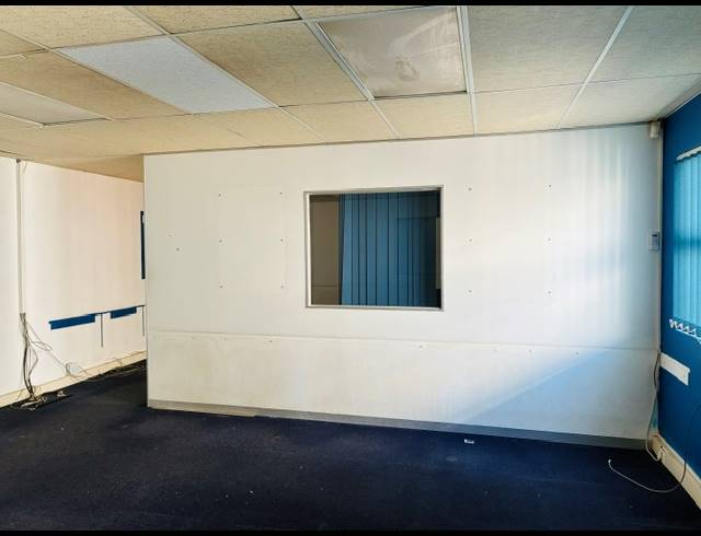 85M² OFFICE TO LET IN ATHLONE